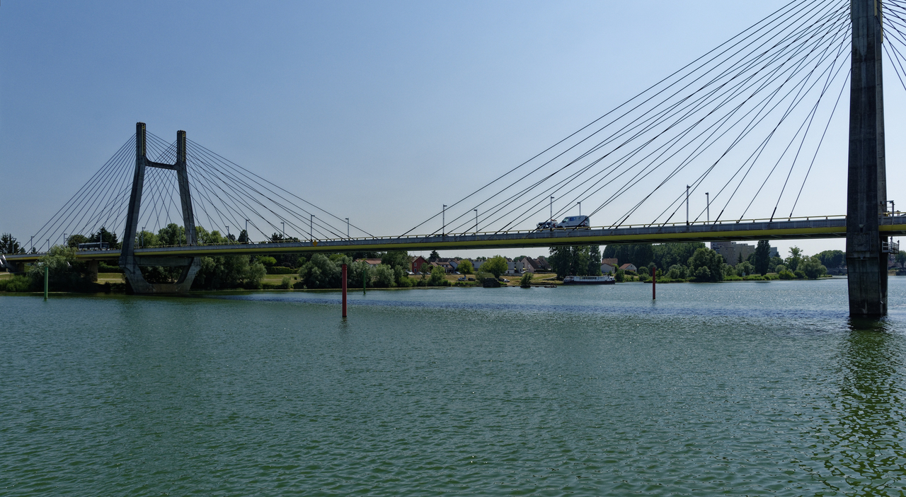 20150701 001  ChalonsurSaone, Burgundy, France